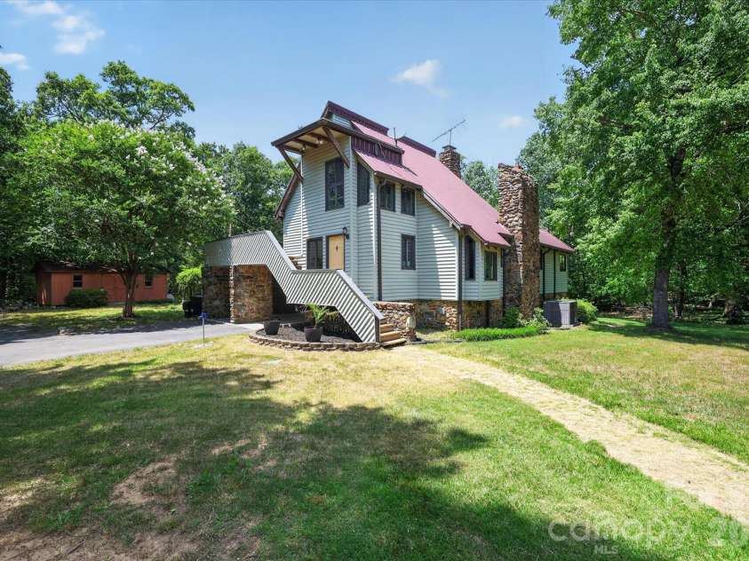 25105 Frick Road, Richfield, NC 28137.  MLS# CAR4395526, YatesRealty ID 32181. 
