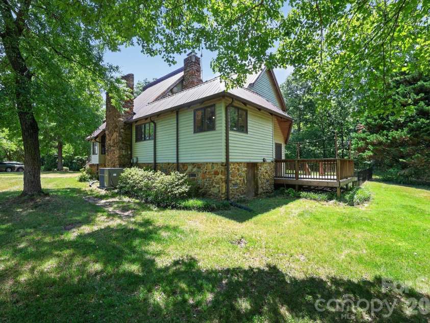 25105 Frick Road, Richfield, NC 28137.  MLS# CAR4395526, YatesRealty ID 32181. 