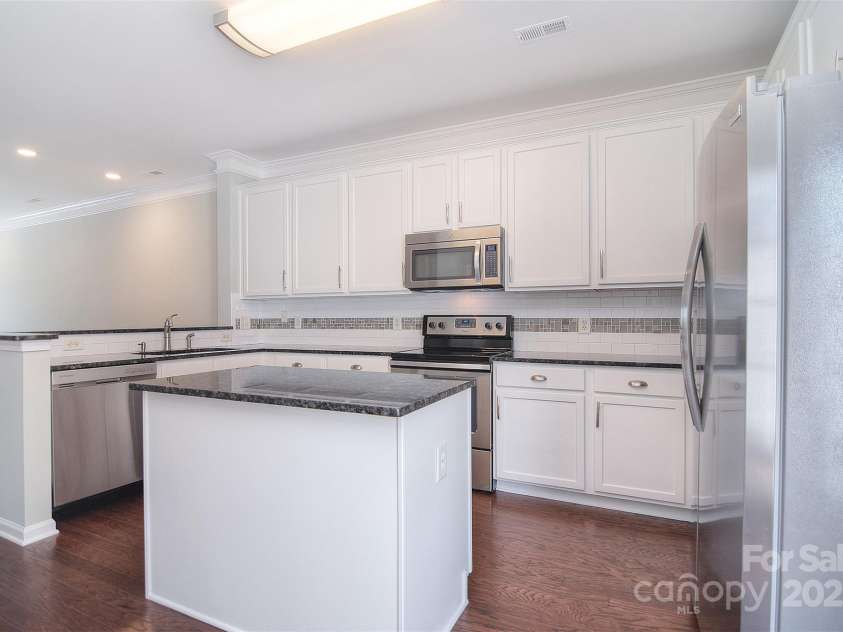 7002 Creft Circle, Indian Trail, NC 28079.  MLS# CAR4287206, YatesRealty ID 32181. 