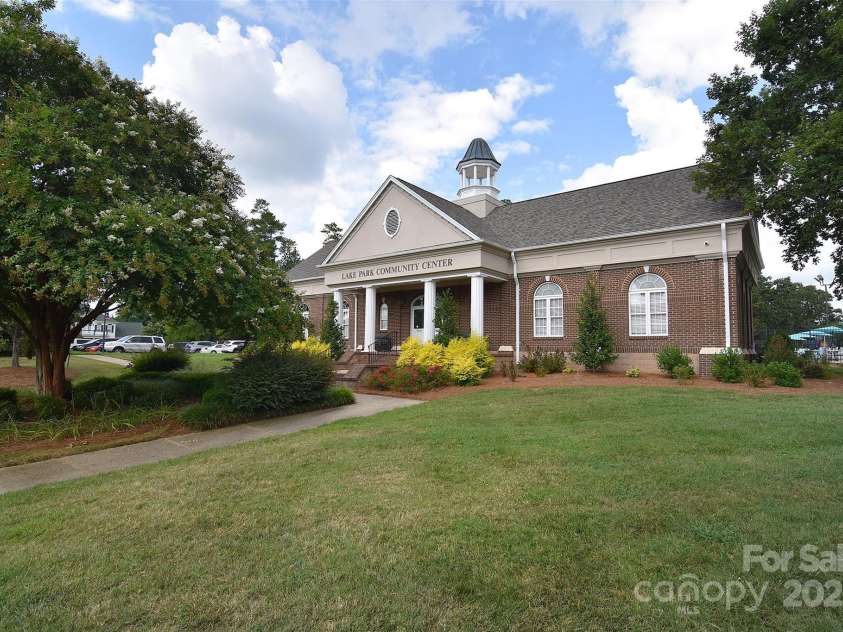 7002 Creft Circle, Indian Trail, NC 28079.  MLS# CAR4287206, YatesRealty ID 32181. 