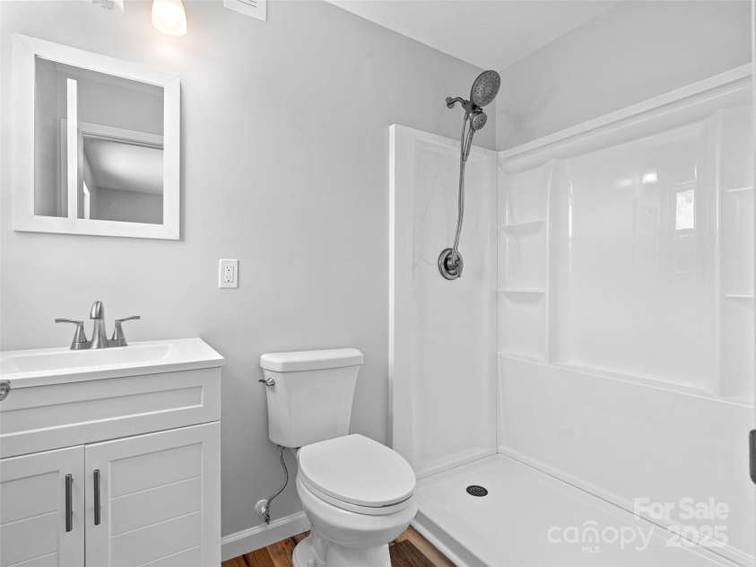 124 Palmer Ford Road, Weaverville, NC 28787.  MLS# CAR4283637, YatesRealty ID 32182. 