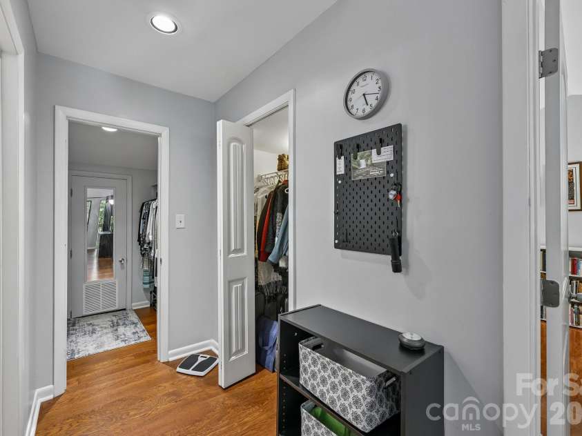 125 Pine Grove Circle, Clover, SC 29710.  MLS# CAR4393950, YatesRealty ID 32183. 