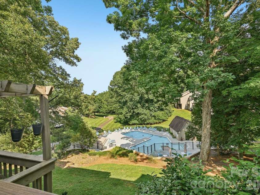 125 Pine Grove Circle, Clover, SC 29710.  MLS# CAR4393950, YatesRealty ID 32183. 