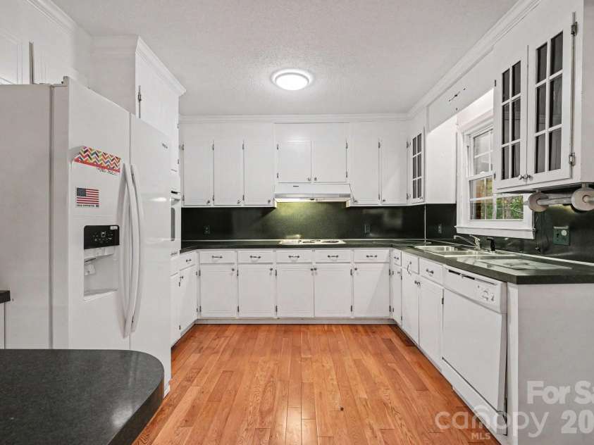 11980 Flowes Store Road, Midland, NC 28107.  MLS# CAR4388190, YatesRealty ID 32184. 