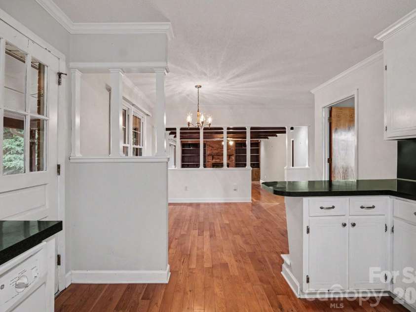 11980 Flowes Store Road, Midland, NC 28107.  MLS# CAR4388190, YatesRealty ID 32184. 