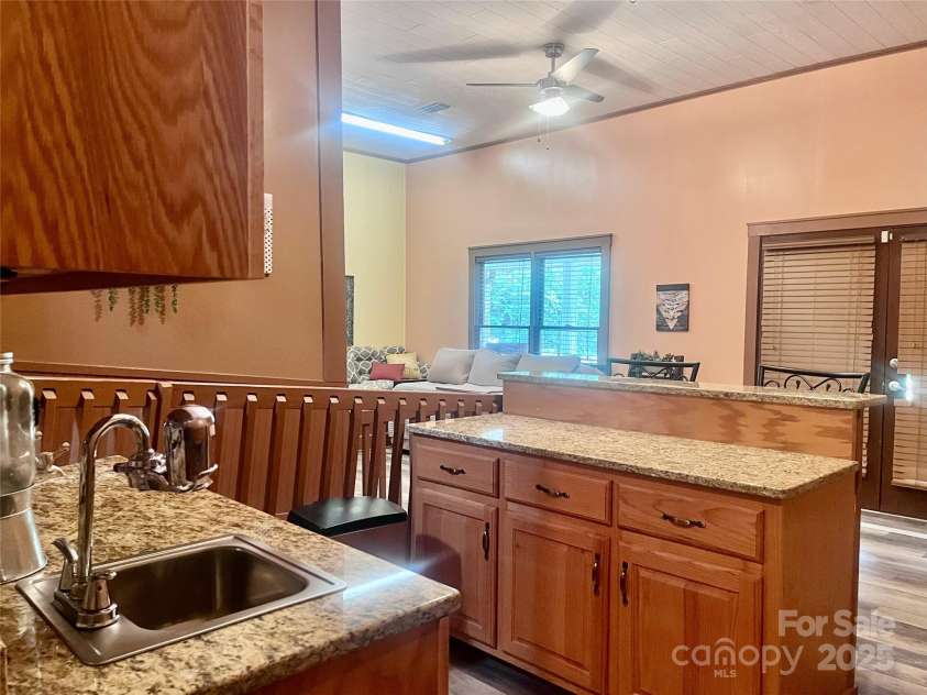 3713 Solen Drive, Harrisburg, NC 28075.  MLS# CAR4288785, YatesRealty ID 32184. 2nd Living Qtrs