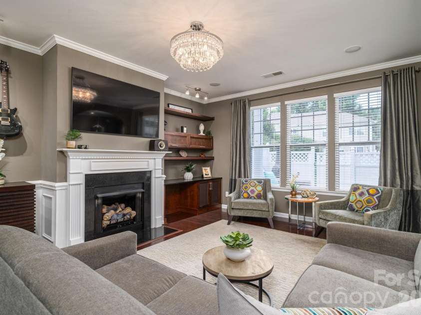 233 Park View Drive, Belmont, NC 28012.  MLS# CAR4394977, YatesRealty ID 32185. 