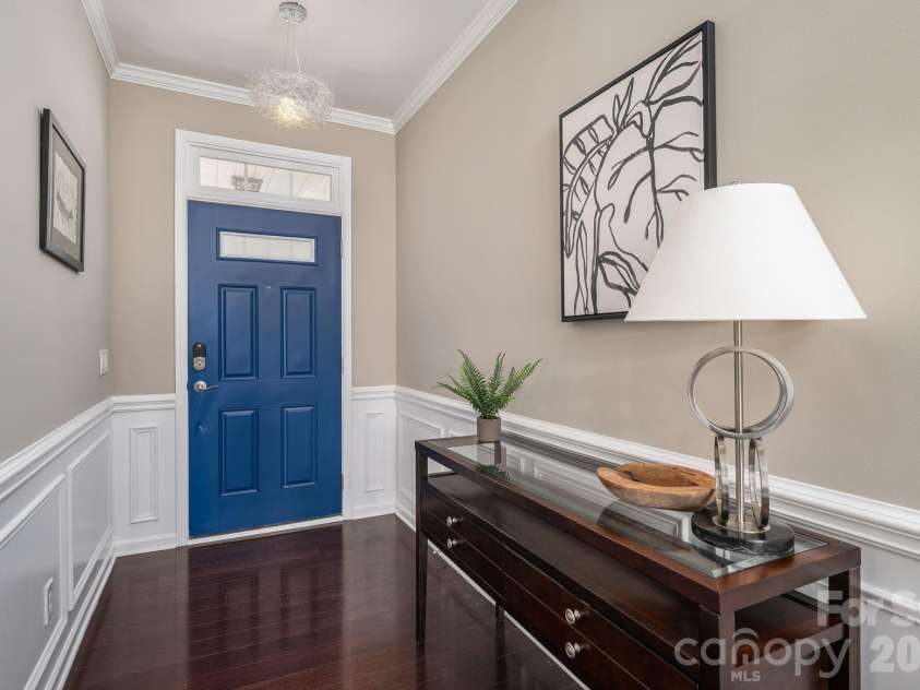233 Park View Drive, Belmont, NC 28012.  MLS# CAR4394977, YatesRealty ID 32185. 