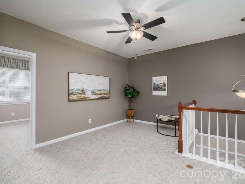 233 Park View Drive, Belmont, NC 28012.  MLS# CAR4394977, YatesRealty ID 32185. 