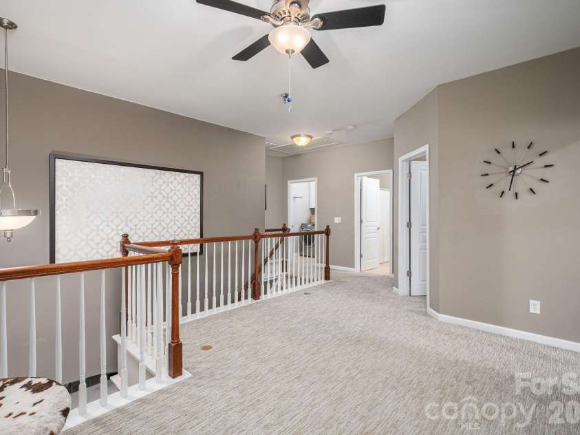 233 Park View Drive, Belmont, NC 28012.  MLS# CAR4394977, YatesRealty ID 32185. 