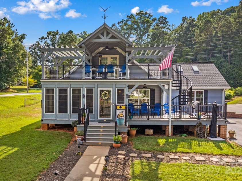 1191 Wafford Circle, Lexington, NC 27292.  MLS# CAR4288218, YatesRealty ID 32187. 