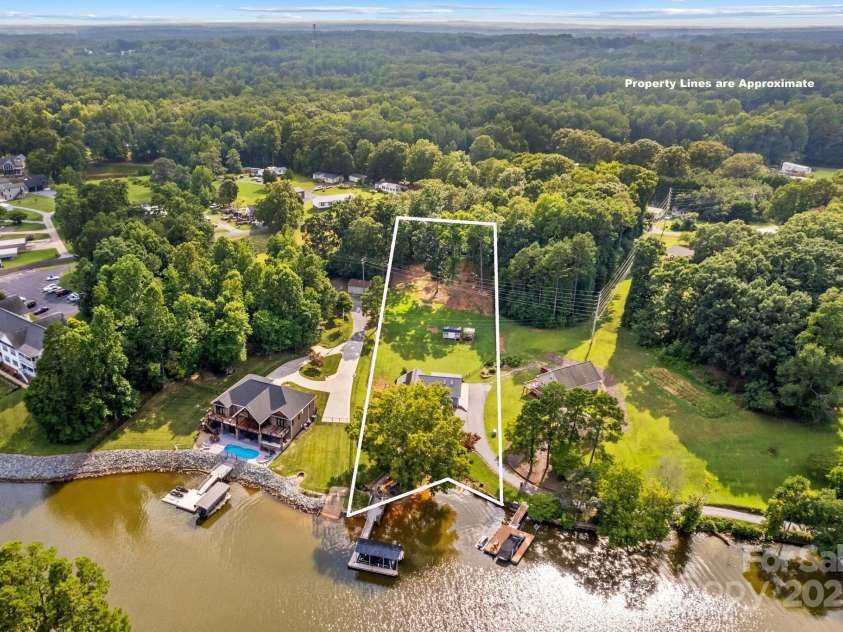 1191 Wafford Circle, Lexington, NC 27292.  MLS# CAR4288218, YatesRealty ID 32187. 