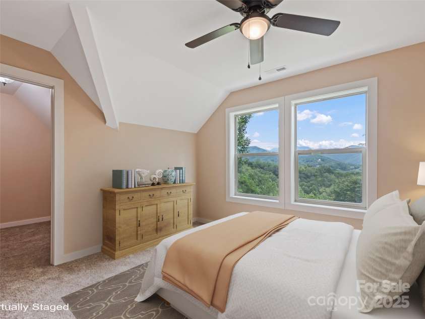 136 Rider Ridge, Whittier, NC 28789.  MLS# CAR4289117, YatesRealty ID 32188. 