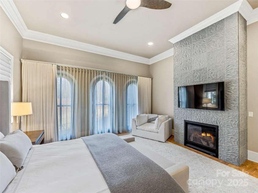 1905 White Tree Trail, Arden, NC 28704.  MLS# CAR4230669, YatesRealty ID 3219. Primary Suite.