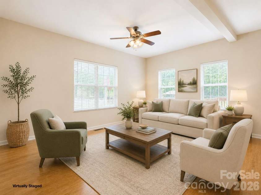 115 High Bluff Circle, Mooresville, NC 28115.  MLS# CAR4389382, YatesRealty ID 32190. Living Room with lots of Natural Light