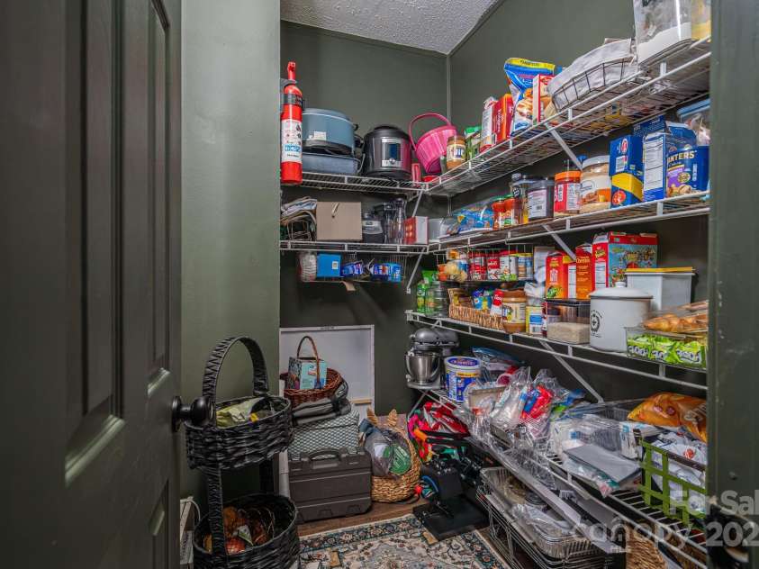 1575 Lewis Farm Road, Kings Mountain, NC 28086.  MLS# CAR4332481, YatesRealty ID 32191. 