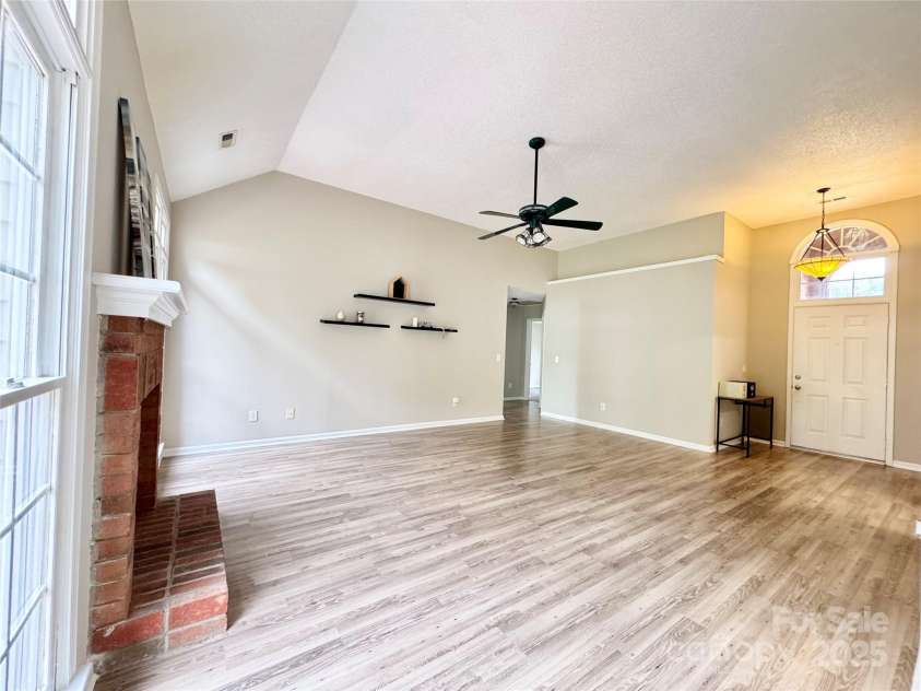 1254 Abbey Ridge Place, Concord, NC 28027.  MLS# CAR4290423, YatesRealty ID 32193. 