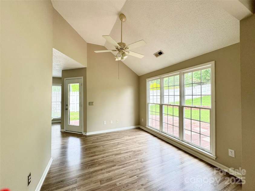 1254 Abbey Ridge Place, Concord, NC 28027.  MLS# CAR4290423, YatesRealty ID 32193. 