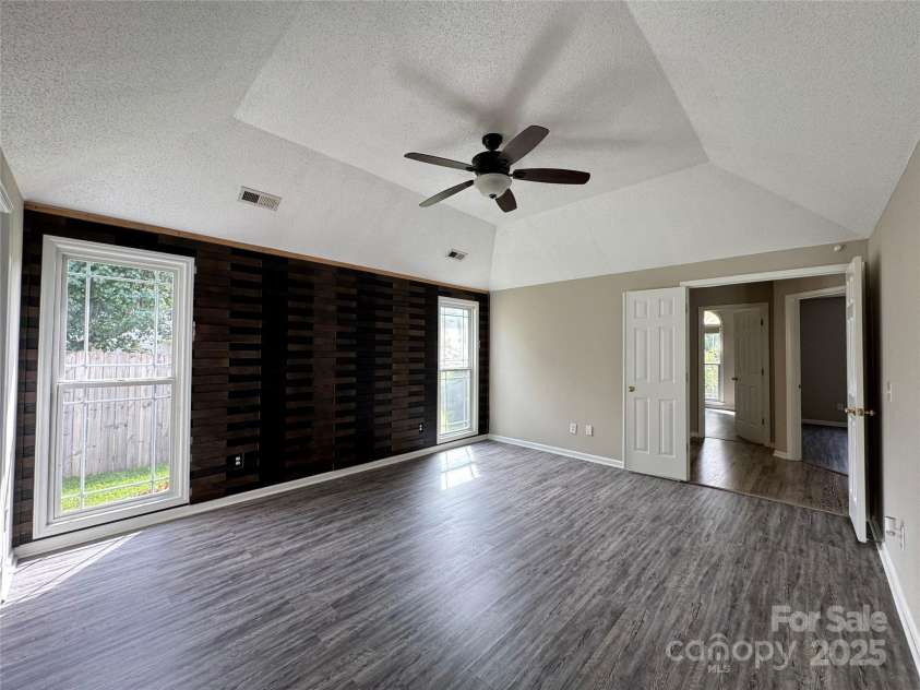 1254 Abbey Ridge Place, Concord, NC 28027.  MLS# CAR4290423, YatesRealty ID 32193. 