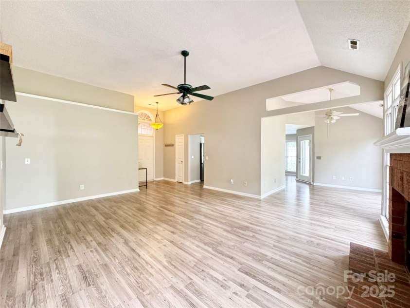 1254 Abbey Ridge Place, Concord, NC 28027.  MLS# CAR4290423, YatesRealty ID 32193. 