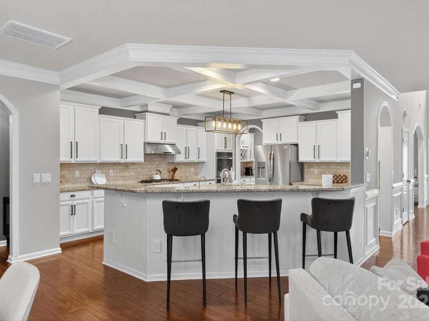 3400 Ringtail Drive, Waxhaw, NC 28173.  MLS# CAR4291096, YatesRealty ID 32194. 