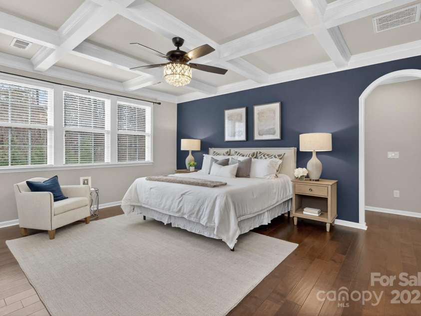 3400 Ringtail Drive, Waxhaw, NC 28173.  MLS# CAR4291096, YatesRealty ID 32194. Coffered Ceiling!