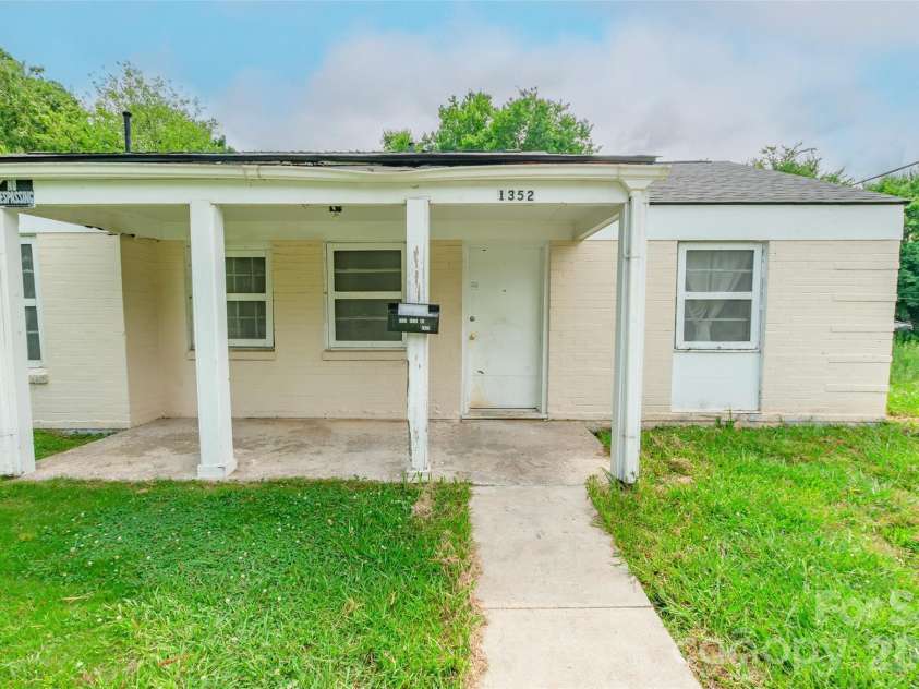 1354 Bose Avenue, Rock Hill, SC 29732.  MLS# CAR4392671, YatesRealty ID 32197. 