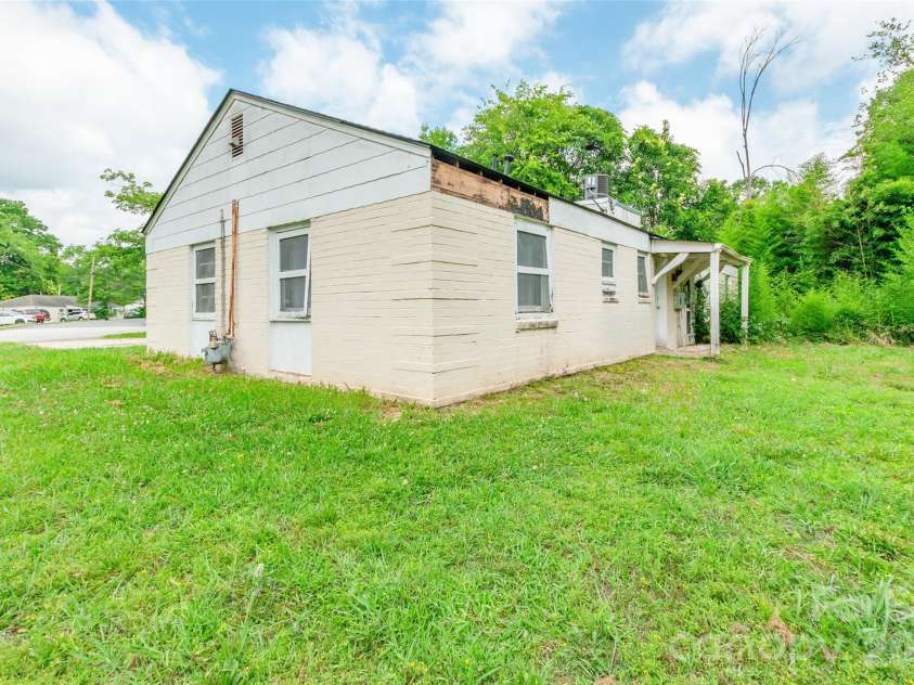 1354 Bose Avenue, Rock Hill, SC 29732.  MLS# CAR4392671, YatesRealty ID 32197. 