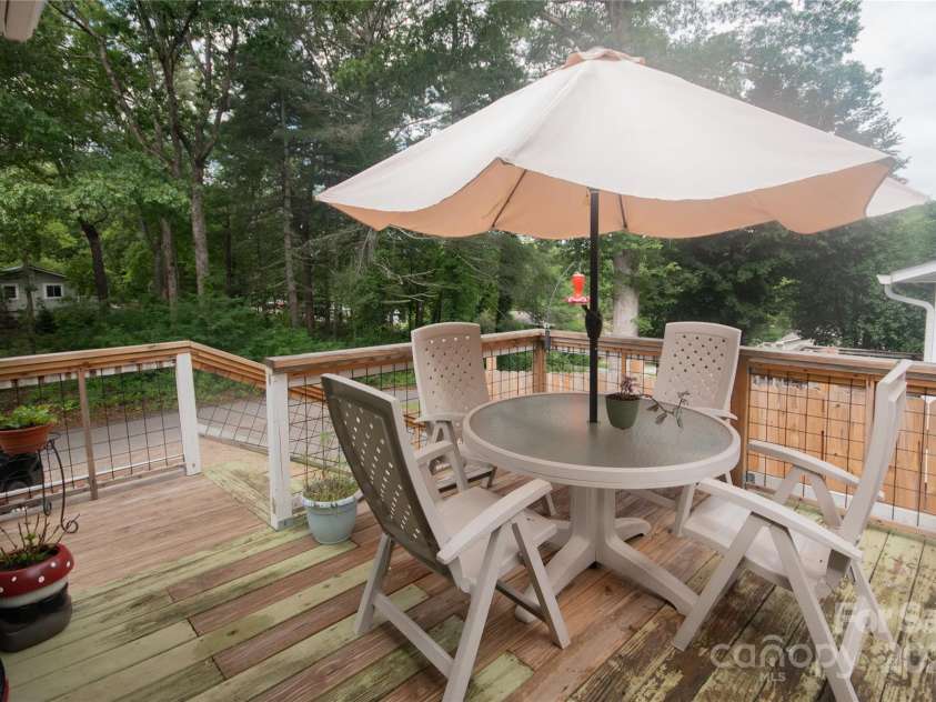 87 Pauline Circle, Franklin, NC 28734.  MLS# CAR4287412, YatesRealty ID 32198. Rear patio area