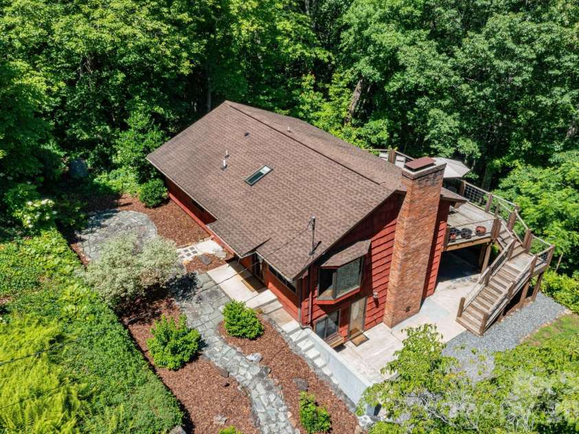 168 Blossom Ridge, Leicester, NC 28748.  MLS# CAR4389201, YatesRealty ID 32199. Aerial Image