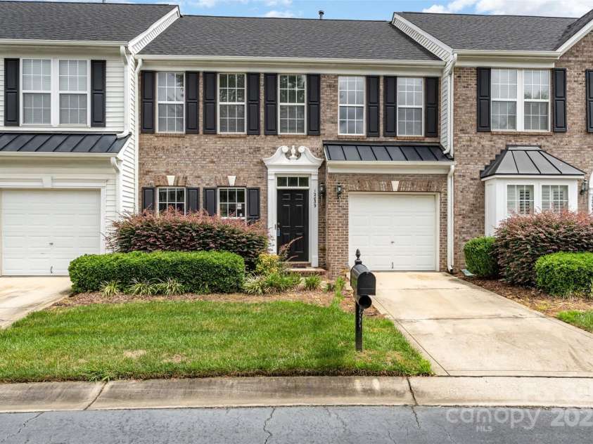 12039 Windy Rock Way, Charlotte, NC 28273.  MLS# CAR4294466, YatesRealty ID 322. 