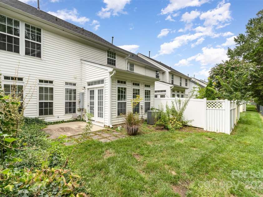 12039 Windy Rock Way, Charlotte, NC 28273.  MLS# CAR4294466, YatesRealty ID 322. 