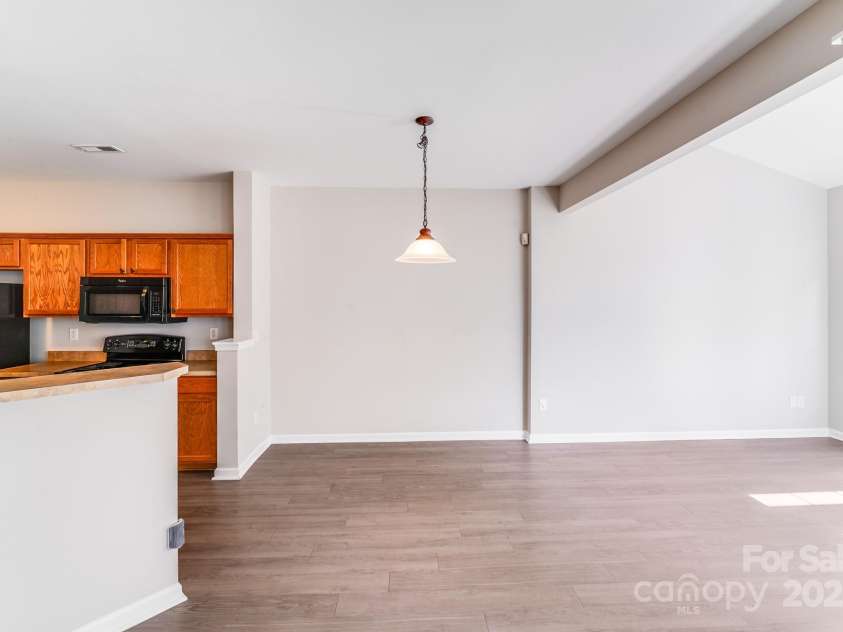 12039 Windy Rock Way, Charlotte, NC 28273.  MLS# CAR4316169, YatesRealty ID 322. 