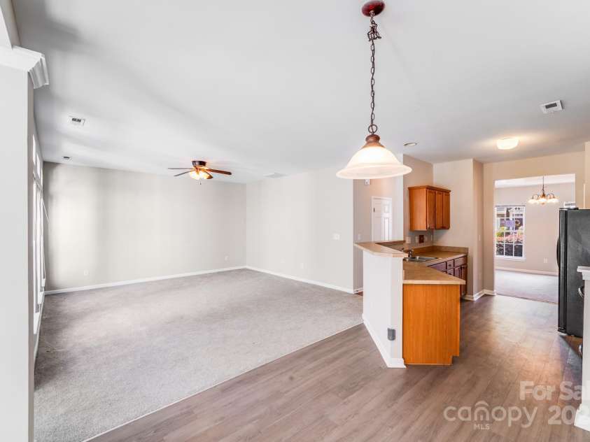 12039 Windy Rock Way, Charlotte, NC 28273.  MLS# CAR4316169, YatesRealty ID 322. 