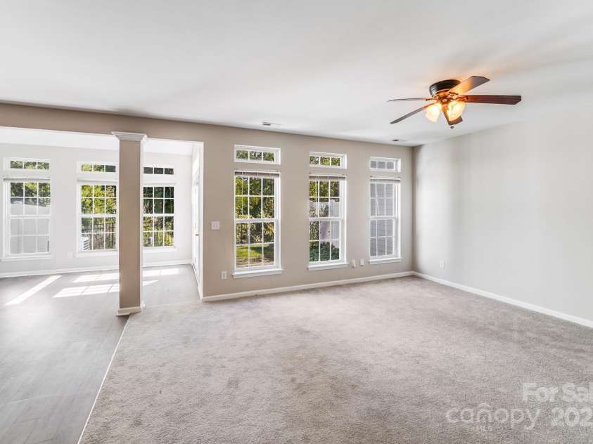 12039 Windy Rock Way, Charlotte, NC 28273.  MLS# CAR4316169, YatesRealty ID 322. 