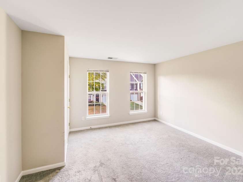 12039 Windy Rock Way, Charlotte, NC 28273.  MLS# CAR4316169, YatesRealty ID 322. 