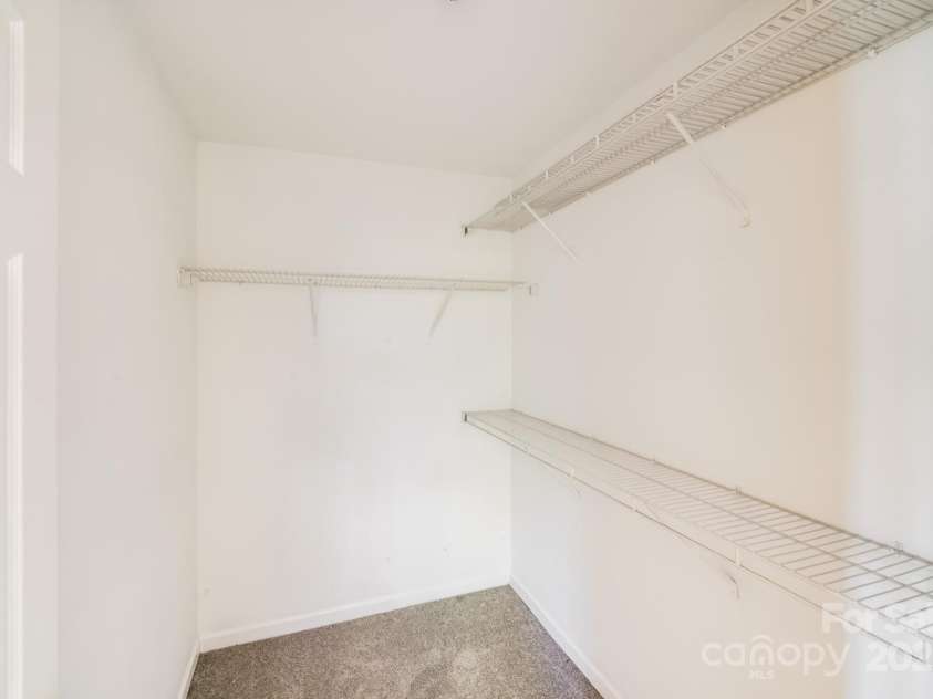 12039 Windy Rock Way, Charlotte, NC 28273.  MLS# CAR4316169, YatesRealty ID 322. 