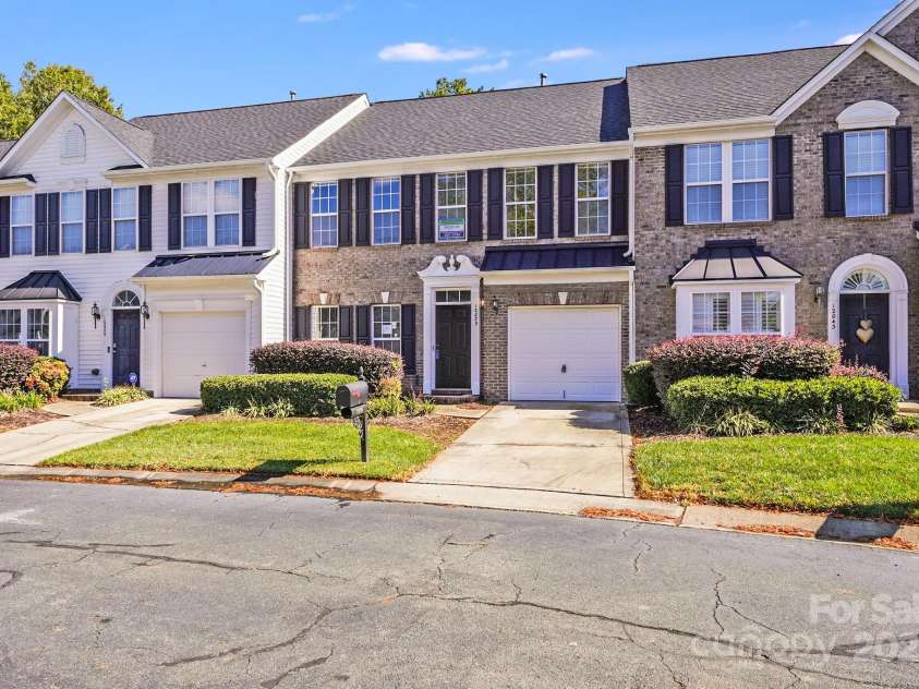 12039 Windy Rock Way, Charlotte, NC 28273.  MLS# CAR4316169, YatesRealty ID 322. 
