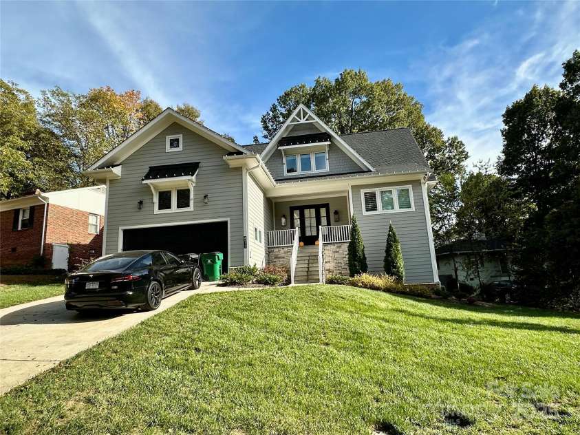 1314 Cortland Road, Charlotte, NC 28209.  MLS# CAR4318253, YatesRealty ID 322. Another Newer home in neighborhood