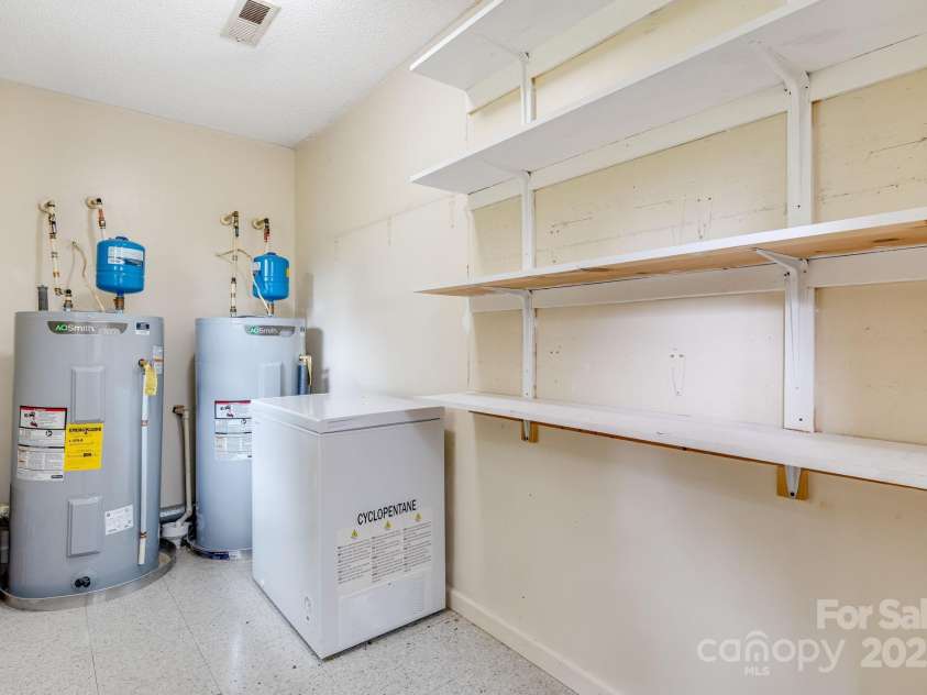 119 Richland Street, Asheville, NC 28806.  MLS# CAR4309744, YatesRealty ID 3220. 