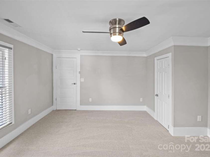 220 Bell Street, Statesville, NC 28677.  MLS# CAR4230607, YatesRealty ID 3220. 