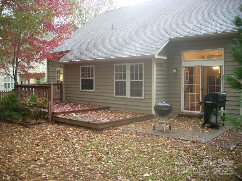 2458 Saguaro Lane, Kannapolis, NC 28083.  MLS# CAR4317406, YatesRealty ID 3220. 