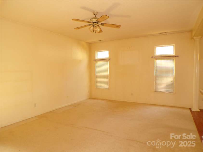2458 Saguaro Lane, Kannapolis, NC 28083.  MLS# CAR4317406, YatesRealty ID 3220. 