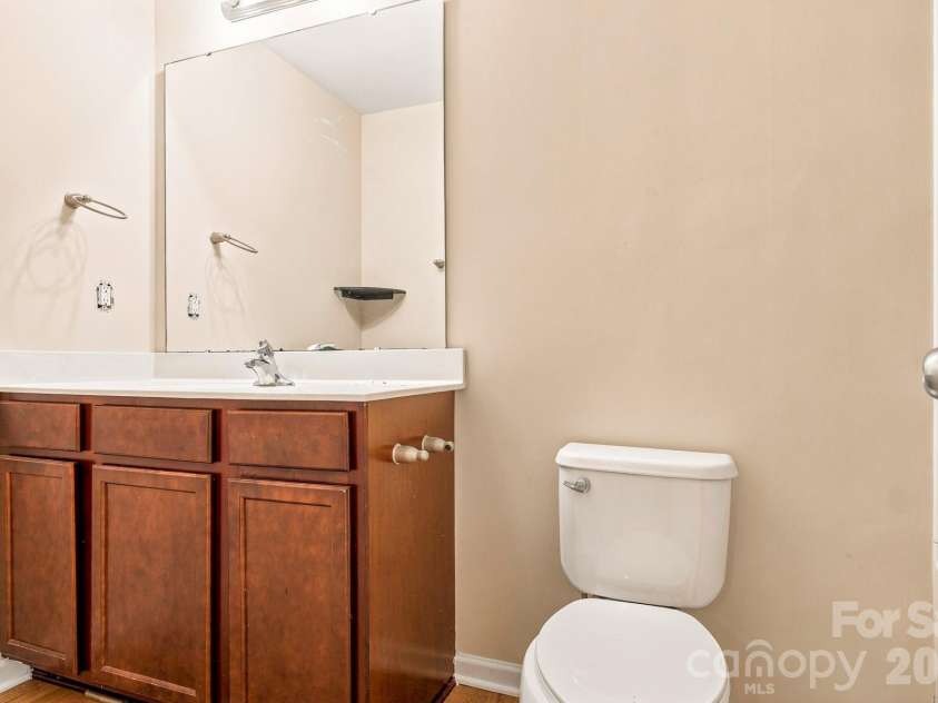 10308 Cloyne Court, Charlotte, NC 28213.  MLS# CAR4392106, YatesRealty ID 32200. 