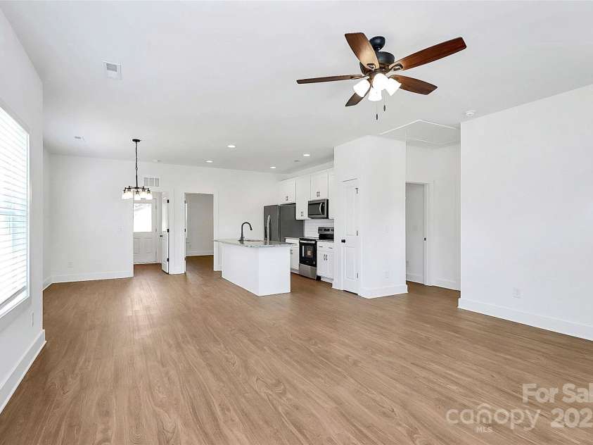 348 Catherine Street, Rock Hill, SC 29730.  MLS# CAR4284586, YatesRealty ID 32201. 