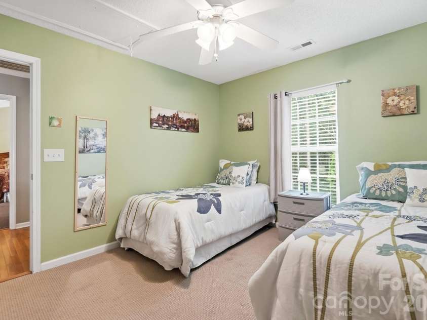 442 Sugar Maple Drive, Tega Cay, SC 29708.  MLS# CAR4393253, YatesRealty ID 32203. 