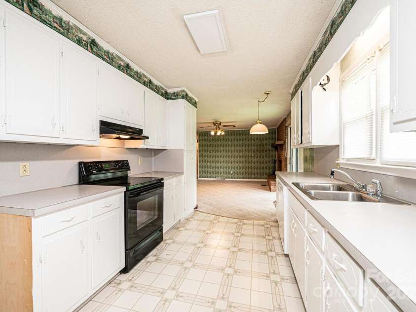 2541 Raintree Street, Connelly Springs, NC 28612.  MLS# CAR4291881, YatesRealty ID 32204. 