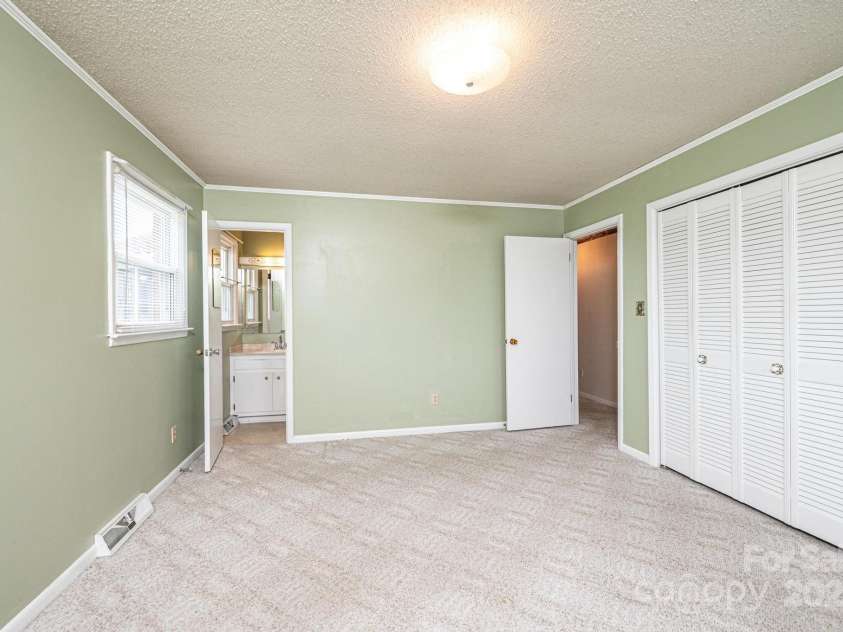 2541 Raintree Street, Connelly Springs, NC 28612.  MLS# CAR4291881, YatesRealty ID 32204. 