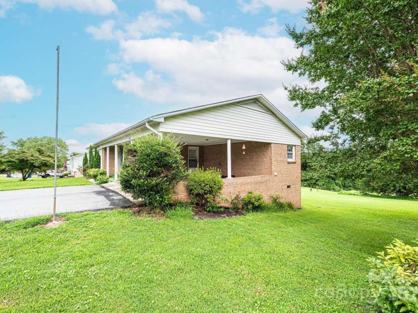 2541 Raintree Street, Connelly Springs, NC 28612.  MLS# CAR4291881, YatesRealty ID 32204. 