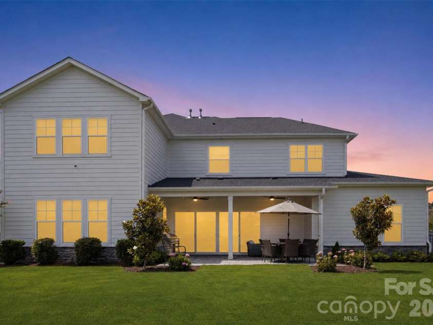 510 Meadow Ridge Drive, Belmont, NC 28012.  MLS# CAR4412652, YatesRealty ID 32204. 